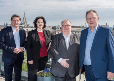 Wirtschaftsbund-Bezirksobmann und Wirtschaftskammer Gremialobmann Peter Seiwald mit erfolgreichem Einsatz in Wien