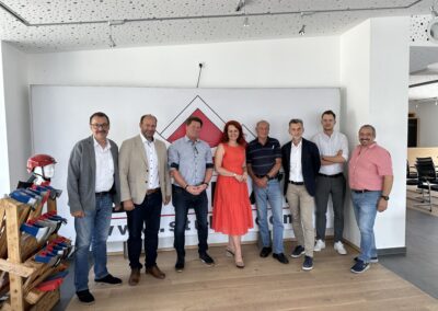 Wirtschaftsbund Tirol zu Besuch bei Stubai ZMV GmbH