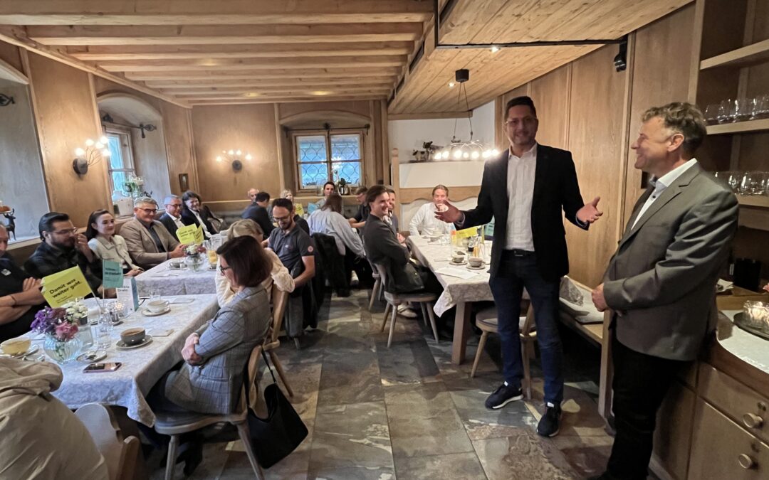 Wirtschaftsbund lud zum Unternehmerfrühstück ins Schloss Mitterhart