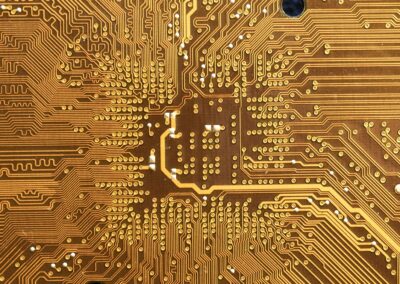 Tirol investiert in Quantencomputing: Technologieförderung für Zukunftsprojekt