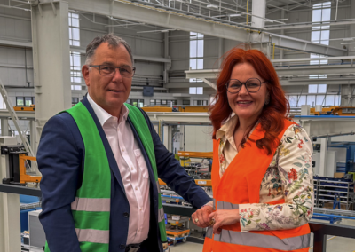 Austausch und Betriebsbesichtigung bei Liebherr in Telfs